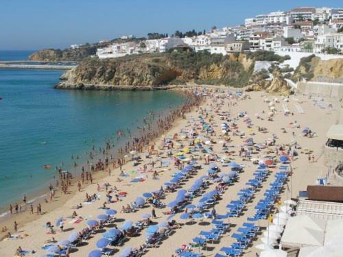 Apartamento De Praia - อัลบูเฟรา ภายนอก รูปภาพ