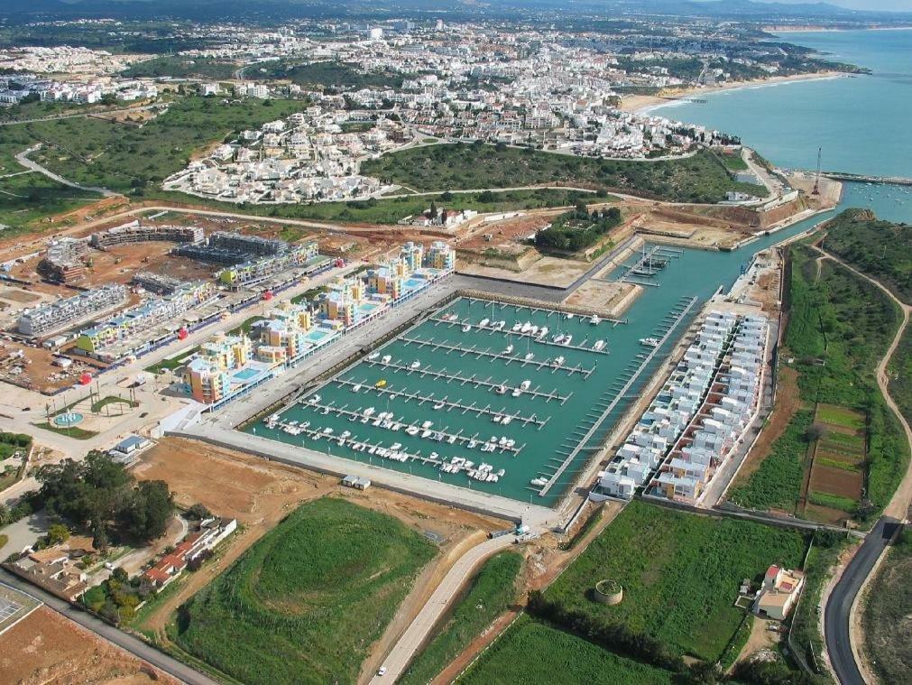 Apartamento De Praia - อัลบูเฟรา ภายนอก รูปภาพ